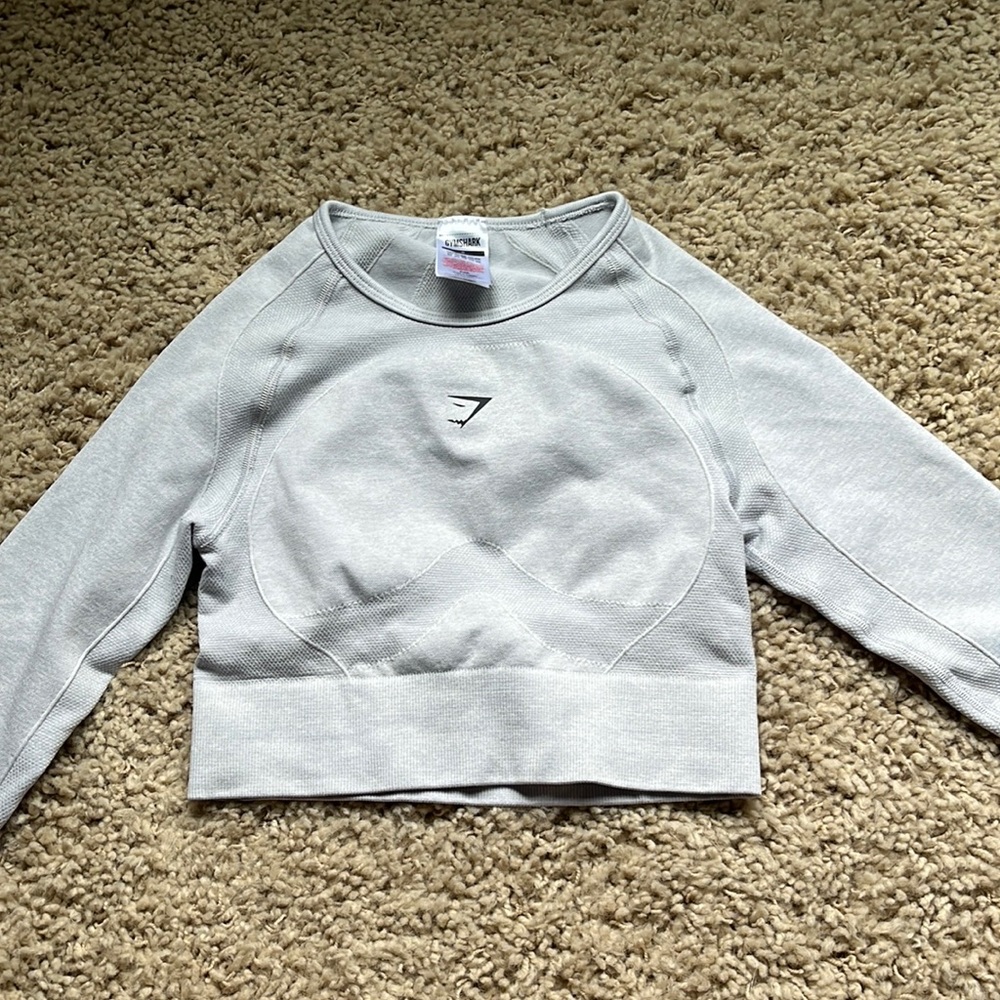 Gymshark light gray crop top
